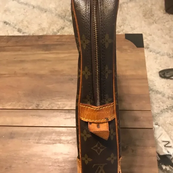 Louis Vuitton Brown Monogram PROJECT Travel Bag with Vachetta Leather Straps - Picture 5 of 10